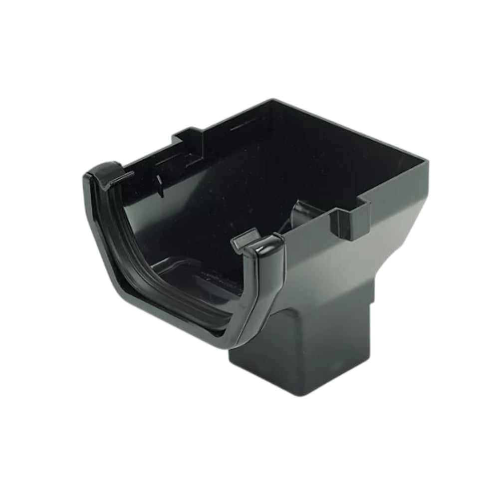 Square stopend outlet black UPVC close-up