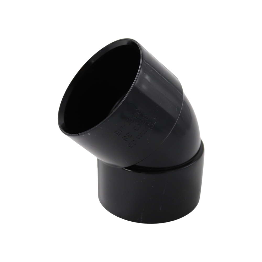 135 degree obtuse bend 40mm waste pipe close-up
